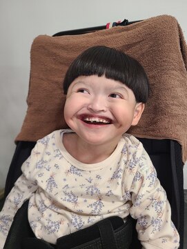 フォークロア 本店(Folk Lore) パッツンどんぐりカット