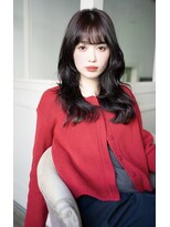 マグノリア(MAGNOLiA) 大人可愛いオリーブグレーレイヤーロングパーマ・・・HINATA