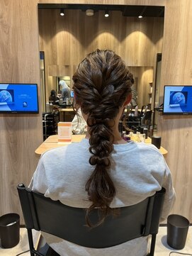 ソルビア ヘアセット(solvia) 編みおろし