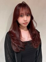 カルマ(KARMA) ワンカラーでできるチェリーレッド&レイヤースタイル