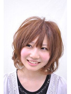 シキブフクヤマ(SIKIBU FUKUYAMA) ガーリーショートボブ