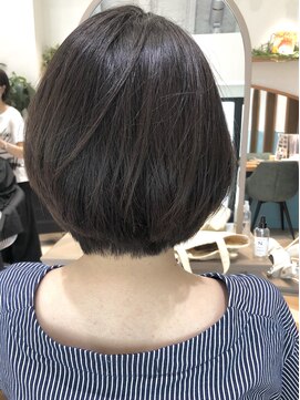 ロンド レグリーズ 立川(Lond leglise) 大人ボブ/似合わせカット/大人かわいい〈深味信也〉