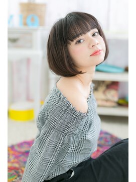 ミック 日暮里店(miq) 暗髪ナチュラルモード＊ノームコア前下がりミニボブa1