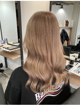 ラフ 難波店(LAFF) #黒髪#ボブルフ#ネビージュ#小顔#ワンレン