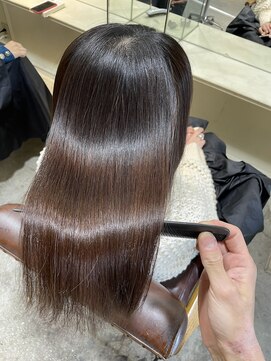 ロロ(ro-ro) 【恵比寿 ro-ro】乾かしただけでサラサラストレート