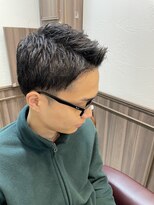 ミリオンバックス 御徒町店(Million Backs)&nbsp;スパイキーショート【2ブロック6ミリ～フェード】