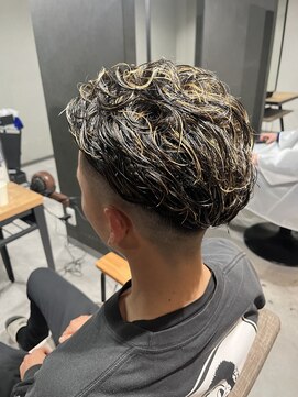 スウェル 柏店(Swell) ウルフ/アッシュブラック/カルマパーマ/ベリーショート/柏