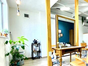 ヘアアンドケア エジェリラボ(hair&care egerie lab)の写真/【平日22時迄】時間帯によっては貸し切り!少人数サロンではの寛げる空間/髪質改善/縮毛矯正/oggiotto/着付