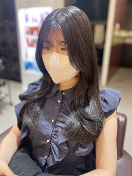 スティル カラン(STILL calin) レイヤーカット×ダークカラー