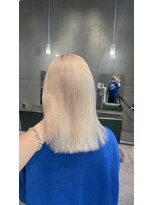 モニカ(MONIQA)&nbsp;ホワイトベージュ