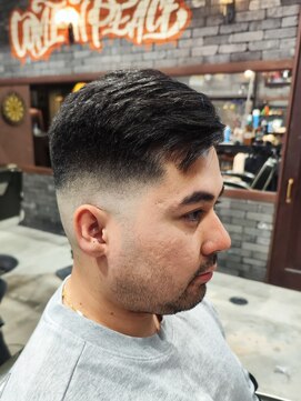 スリーセント 栄(3/cent) サイドパート/ハイフェード/スキンフェード