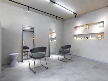 メルの写真/《移転OPEN》少人数のプライベート空間とおしゃれな店内☆口コミ平均5.0！