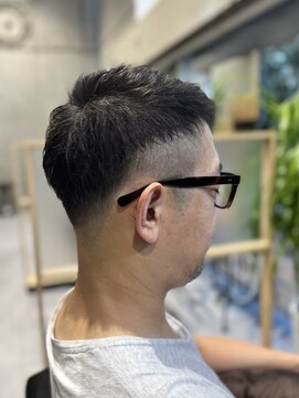 コティ(Kotii) フェードっぽく刈り上げたスタイル♪