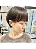 ナチュラルにまとまる丸みショート