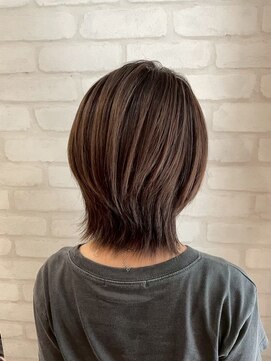 アフィナー(Afinar) 【横浜駅/横浜西口】 ウルフ