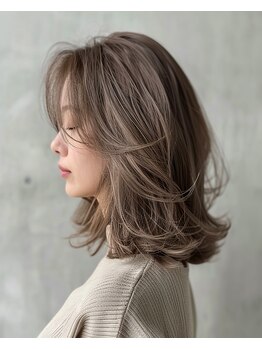 ジェンガ(jenga)の写真/ハイライトで動きと奥行きのあるカラー