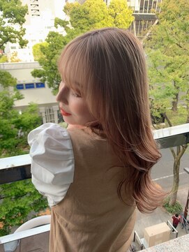 シェリム 栄(CHERIM) 美髪ゆる巻きスタイル