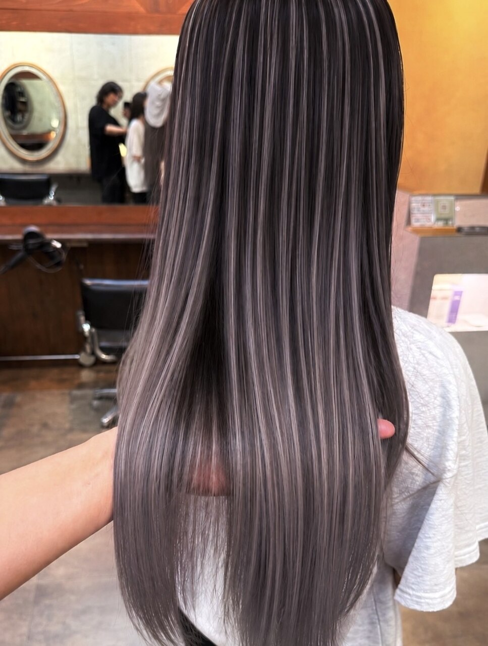 2026年秋】ロング メッシュの髪型・ヘアアレンジ｜人気順