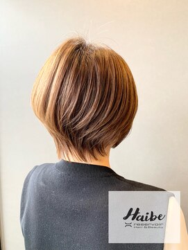 レザボアハイブ(reservoir Haibe) 30代40代白髪ぼかしショート