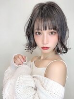 トルネード(TORNADO)&nbsp;暗髪×ゆるふわウェーブ薄めバングボブシースルーバング