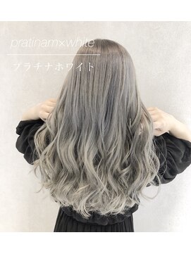 キール 吉祥寺(KIR) ブリーチ、ダブルカラー、エクステ、インナーカラー、ハイライト