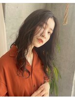 マノハル(MANOHARU)&nbsp;【わだロング】黒髪ゆるウェーブ