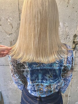 アンリ(Henri) 【かしむらゆうか】ホワイトカラー/ブリーチ/ケアブリーチ/ボブ