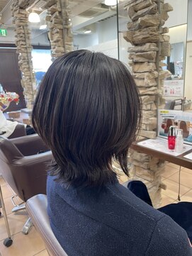 リー 甲子園(Lee) ウルフボブスタイル