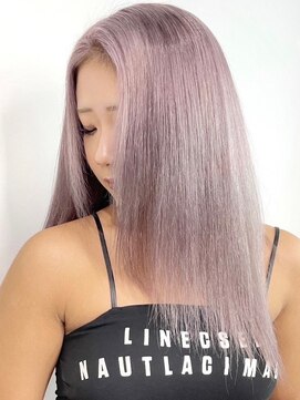 ウィコ 新宿(WICO) ホワイトラベンダー[新宿駅/斜めバング/グレージュカラー]