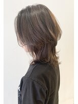 クオン(kuon) ミディアムウルフBOB