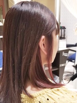 ミック ヘアアンドメイクアップ 高田店(miq Hair&Make up) イルミナ/インナーカラーイヤリングカラーピンクベージュ/艶髪