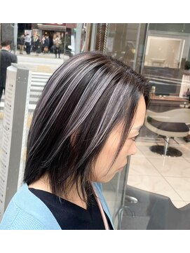 アッシュ 茗荷谷店(Ash) 筋感あり　白髪ぼかし