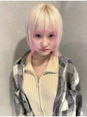 イメチェン/ホワイトブロンド/外ハネボブ/美髪/梅田