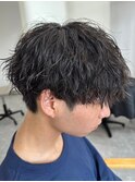 緩め波巻きスパイラルパーマシャドウパーマメンズマッシュウルフ