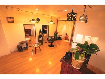 Hair&Eyelash Bahari【バハリ】