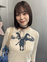 ペレ 梅田(PELE)&nbsp;ホワイトグレージュ/デジタルパーマ/フェザーパーマ