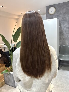 まとまる　髪質改善　ベージュスタイル