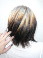 アルレン(Allen)&nbsp;ホワイトブロンド/ルーツカラー「宇都宮/ブリーチ」