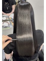 キニ(KINI)&nbsp;綺麗なロングヘアを目指すための毛量調整