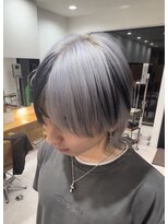 アトレ 福岡大名店(attrait)&nbsp;ホワイトブラック