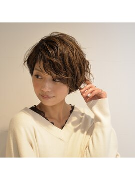 ククー ヘアーアンドメイクアップ(COU COU) ウェービーボブ