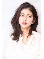 シトロン ブラン(CITRON blanc)&nbsp;大人かわいい、伸ばしかけ無造作ルーズカール　耳かけOK