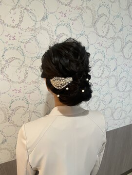 サロンドプランセス(SALON DE PRINCESSE) デザインシニヨン