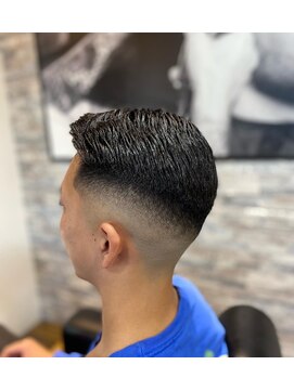 グロウヘアワークス トウキョウ(grow hair works tokyo) Grow hair works tokyo/ 七三スキンフェード