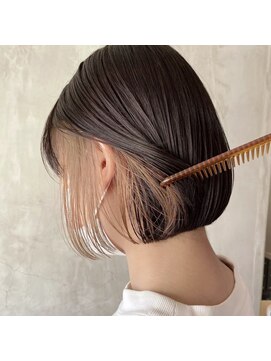 サクラ オモテサンドウ(SAKURA) インナーカラー　イヤリングカラー　ボブ