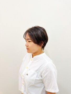 ニューラインギンザ(New-Line 銀座) シースルーバングで透明感のあるマッシュショート