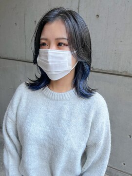 ヘアーデザイン アルエ(HAIR×design ARUE) 青のイヤリングカラー