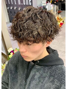 ジーニー 本厚木(Genie) 波巻きスパイラルパーマ/ハイライト/マッシュパーマ/ウルフ