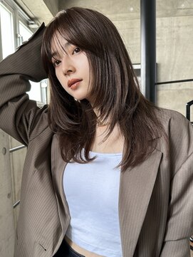 サイン 渋谷(SIGN) レイヤーカットイヤリングカラーインナーカラーケアブリーチ