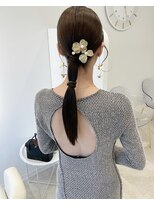 ニューミー(new me)&nbsp;タイトシンプルローポニー